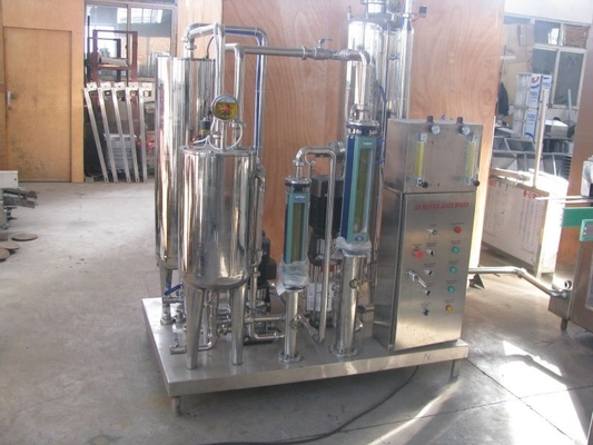 2000L/H 完全自動 3タンク 99.9% CO2 純度 炭酸飲料混合機