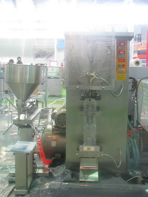 操作が簡単 完全自動 2000袋/時間 ポッチ 水生産ライン 充填機