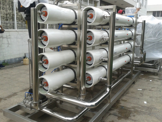 1250 kg ステンレススチール 304 大規模 5000L/H スキッドマウント RO水処理システム