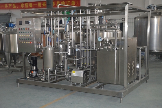 コンパクトデザイン 8000KG インダストリアル ミニスケール 200L/H 味付けアイスクリーム加工ライン