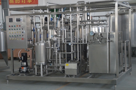 コンパクトデザイン 8000KG インダストリアル ミニスケール 200L/H 味付けアイスクリーム加工ライン