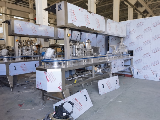 220v/380v フルオートマティック 6000 pcs/hr アイスクリームバー加工工場 9500 KG