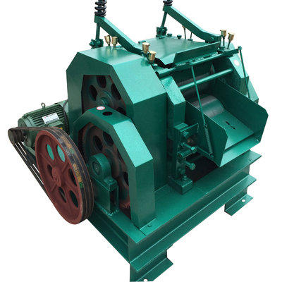 食品飲料 5.5kw フルオートマティック 4T/H 産業用甘草汁機