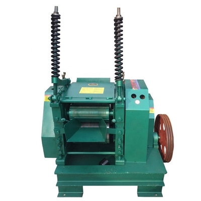 食品飲料 5.5kw フルオートマティック 4T/H 産業用甘草汁機