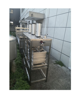 800 KG チーズ圧縮装置 製造工場用硬いチーズプレス機