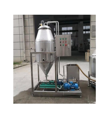 2製造工場でミルク飲料の脱空気処理用の真空脱ガスタンク