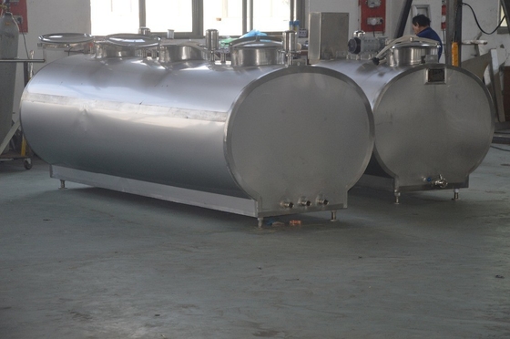 長距離ミルク輸送用 容量 10000L の SUS304/316L の円筒型タンク