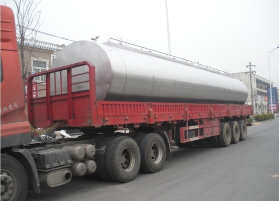 長距離ミルク輸送用 容量 10000L の SUS304/316L の円筒型タンク