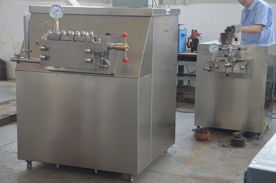 食品衛生 5000L/H 牛乳のための高圧調味されたギリシャヨーグルト同化機