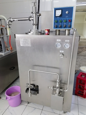量産用 連続硬いアイスクリーム冷凍機 150L/H ポーリング