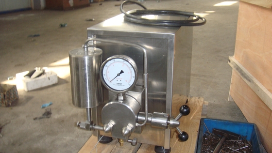 ラボ 50L/H 高圧 70MPa 食品飲料における飲料生産のための同調器