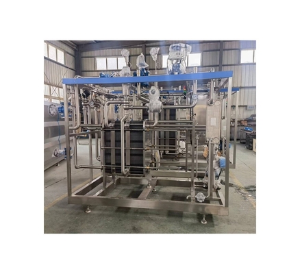 8000KG 容量 プレートタイプ Uht 牛乳処理ラインのための牛乳不妊機 35KW 電力