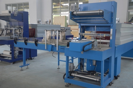 プラスチック包装材料 ボトル 熱縮小オーブンの熱縮小包装機