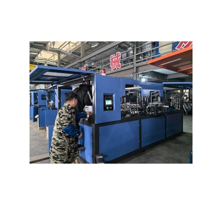 理論的な出力 4000-4500 pcs 完全自動 4 腔ペットボトル吹き機
