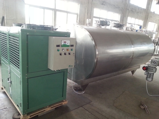 デザイン 5000L 水平衛生用ステンレス鋼ミルク冷却タンク 牛乳加工