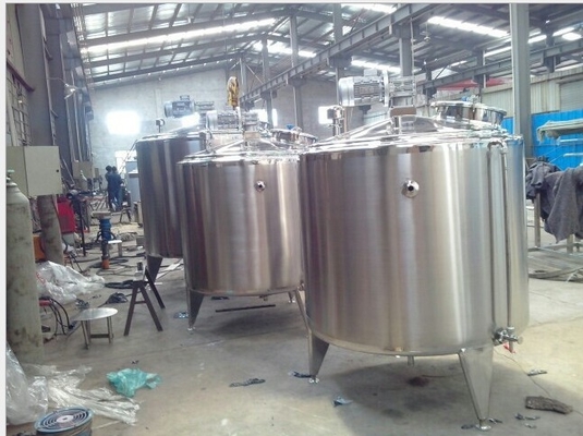 2000L ヨーグルト酵母種を準備するタンク 食品飲料加工工場機械