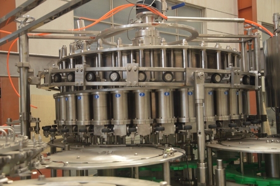 炭酸飲料の生産機器のためのプラスチックミネラル水補給機